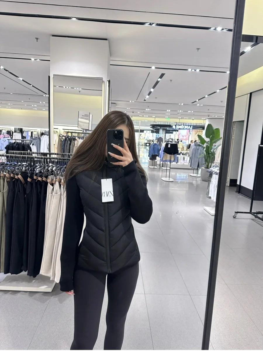 BLOC HYBRID JACKET